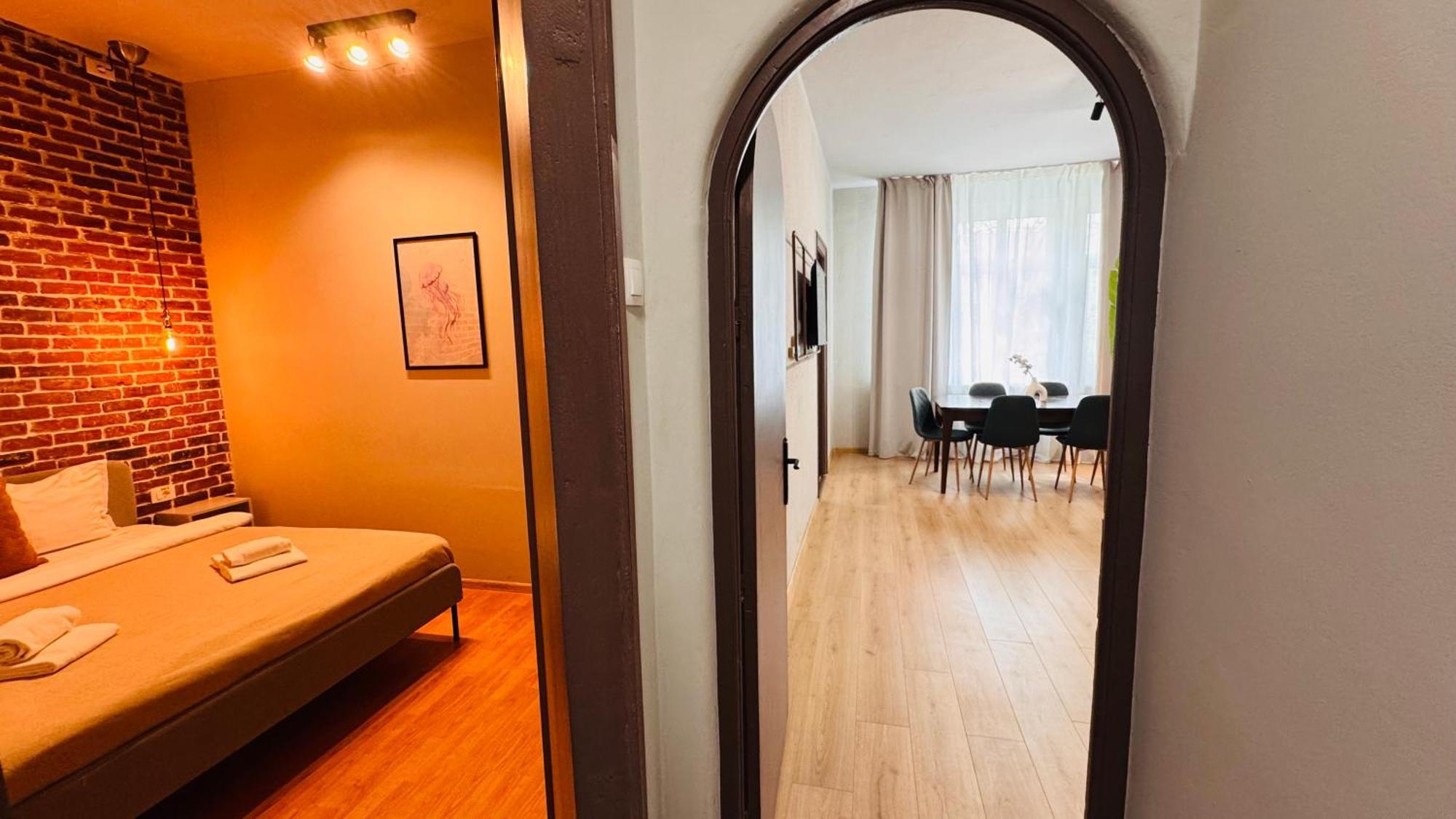 בוקרשט Ideal Home - Spacious & Modern Accommodation Near Unirii Square חדר תמונה
