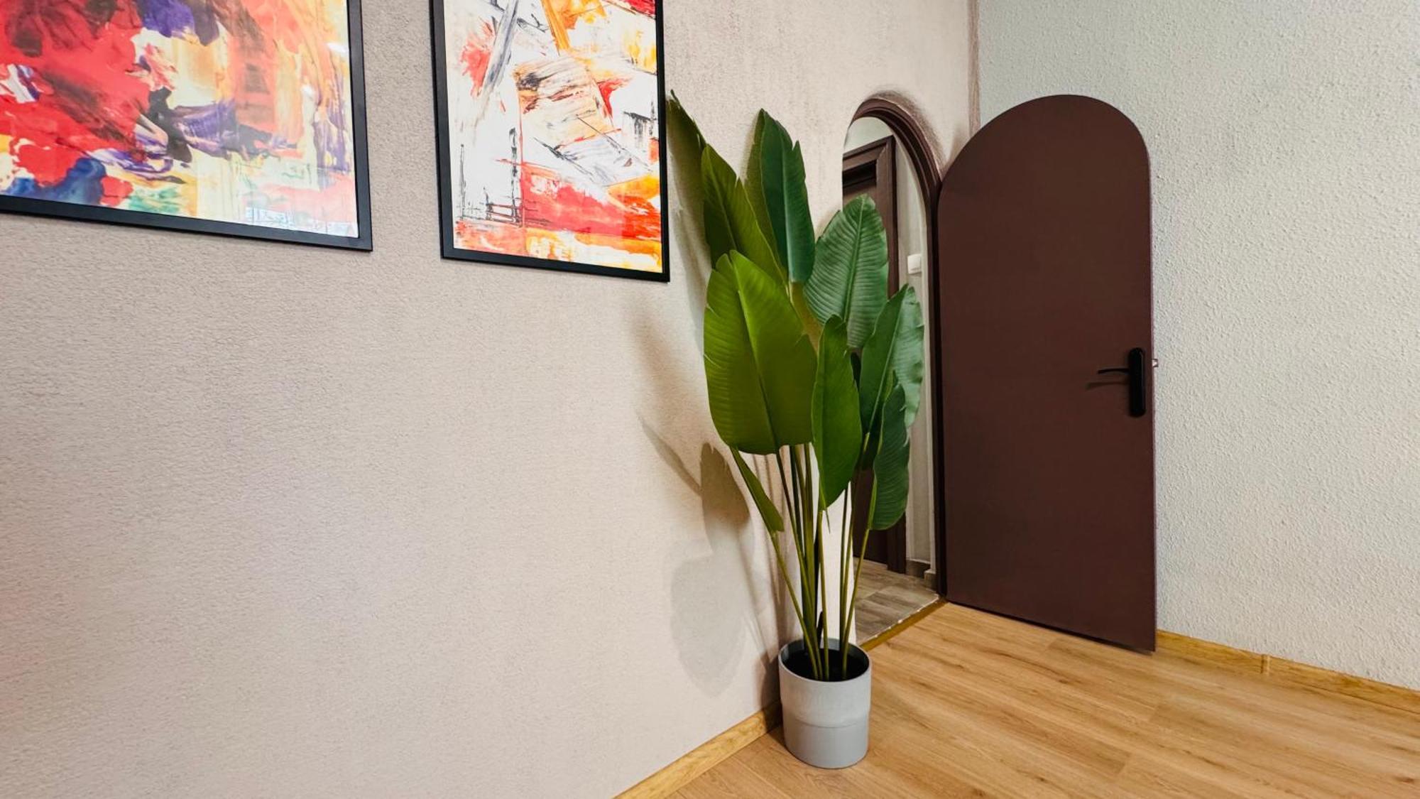 בוקרשט Ideal Home - Spacious & Modern Accommodation Near Unirii Square חדר תמונה
