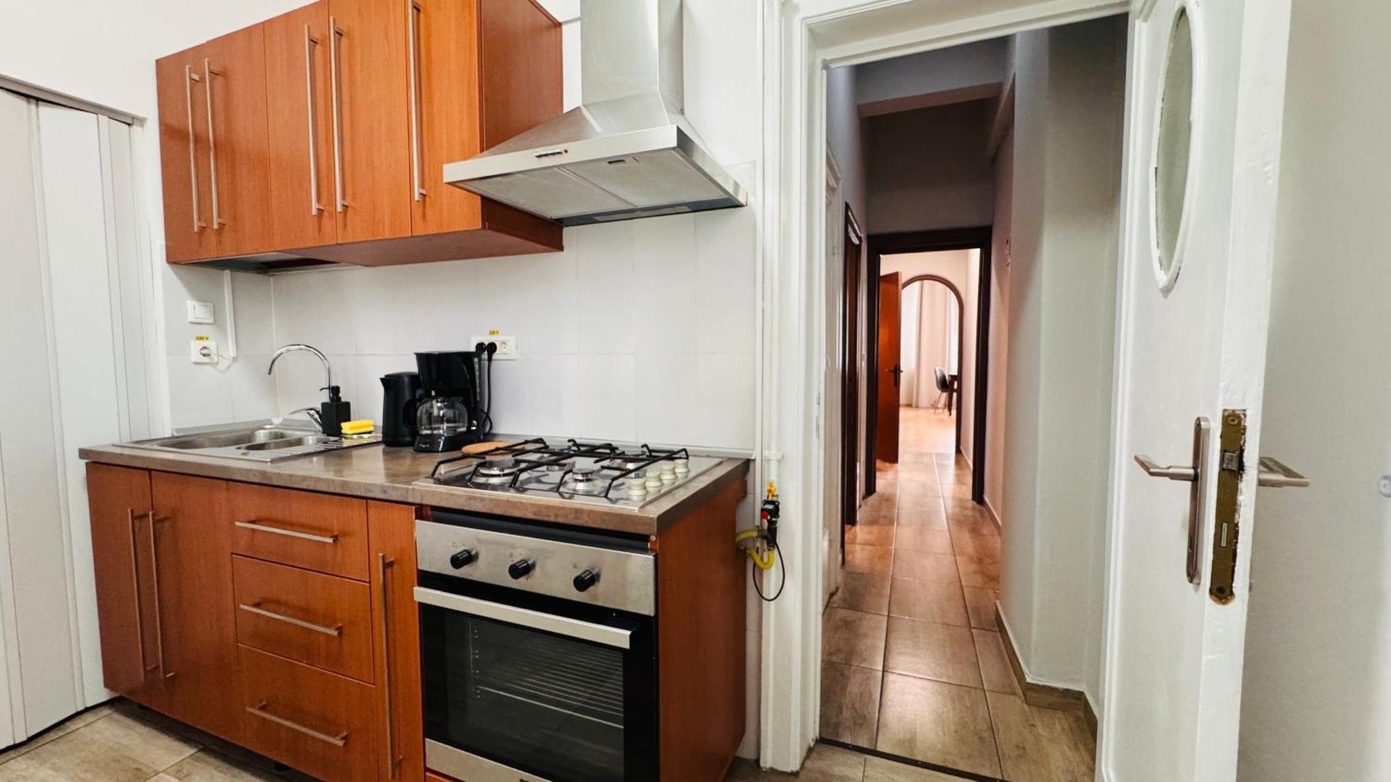 בוקרשט Ideal Home - Spacious & Modern Accommodation Near Unirii Square חדר תמונה