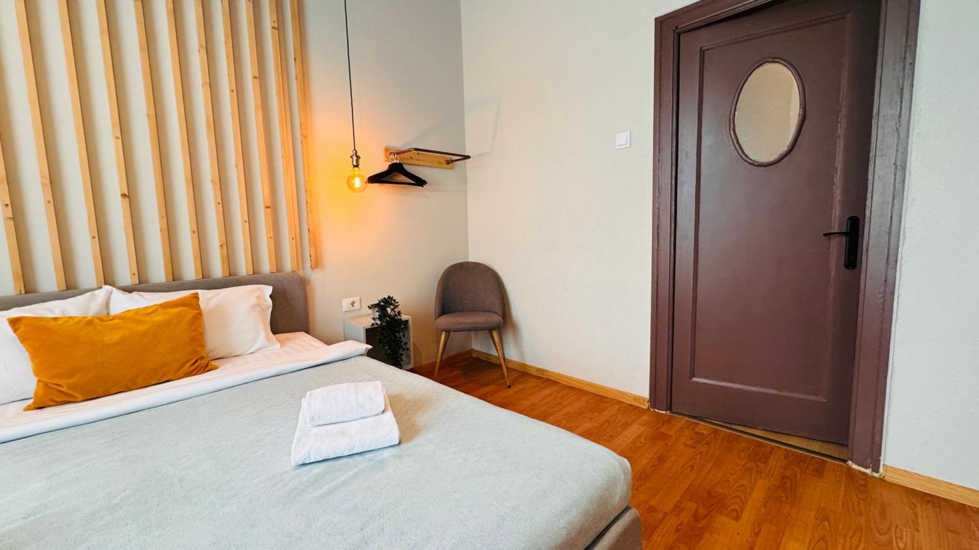בוקרשט Ideal Home - Spacious & Modern Accommodation Near Unirii Square חדר תמונה