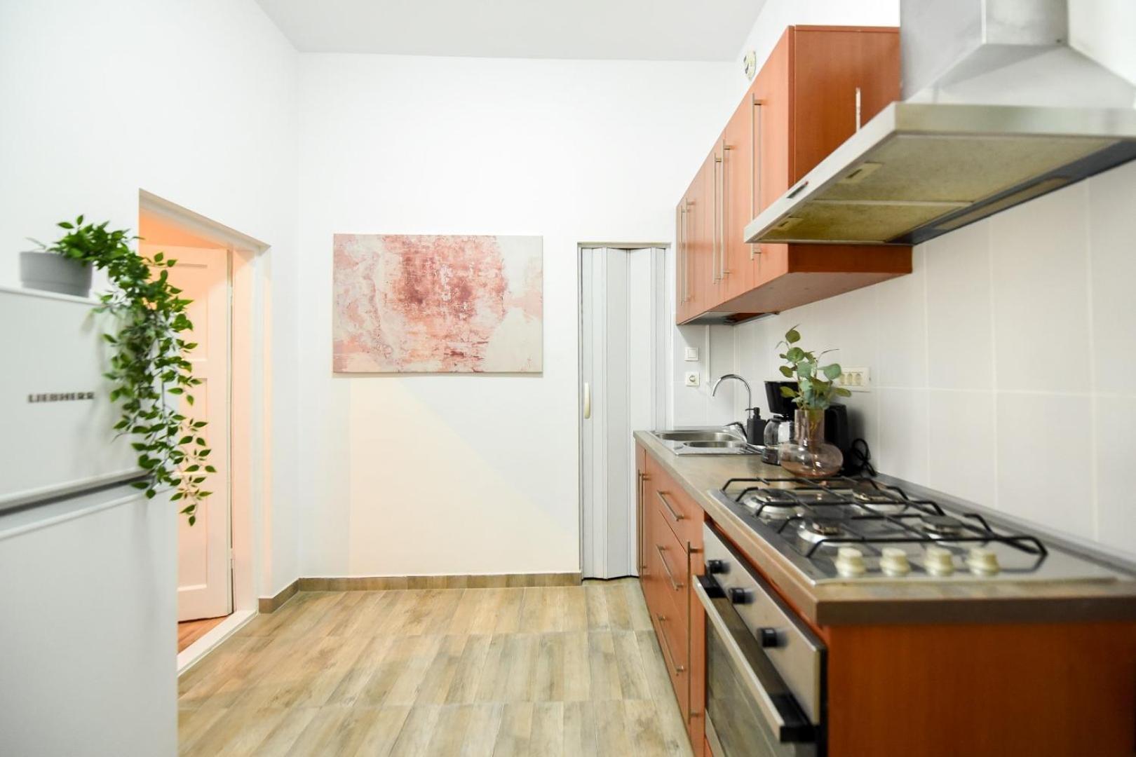 בוקרשט Ideal Home - Spacious & Modern Accommodation Near Unirii Square חדר תמונה